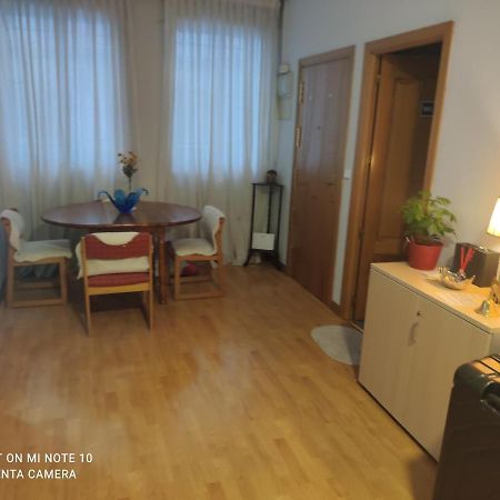 Habitacion L Lejlighed Madrid Eksteriør billede