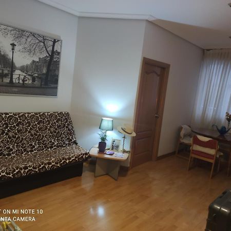 Habitacion L Lejlighed Madrid Eksteriør billede